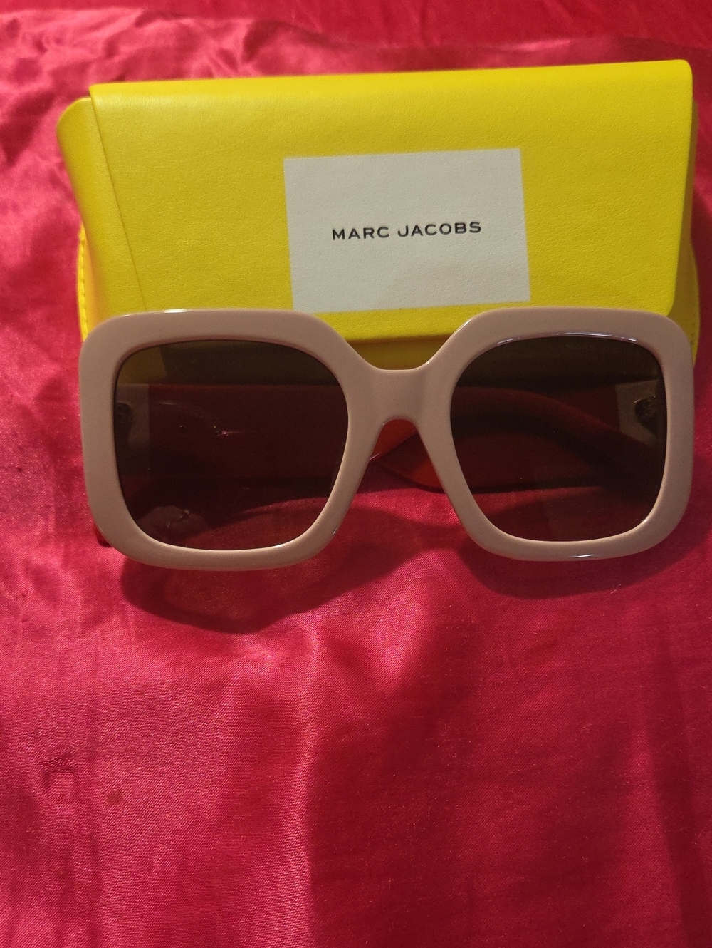 Stylish Women's Oversized Square Marc Jacobs Sunglasses Nude Pink With Red Arms